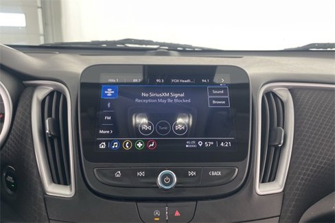 Used 2023 Chevrolet Malibu LT image 38