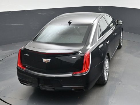 Used 2018 Cadillac XTS Luxury image 48