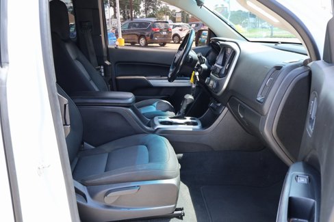 Used 2019 Chevrolet Colorado LT w/ LT Convenience Package image 5