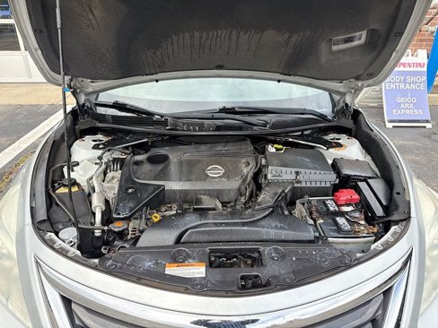 Used 2015 Nissan Altima 2.5 SL w/ Technology Package image 31
