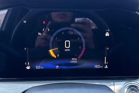 New 2025 Chevrolet Trax LT image 32