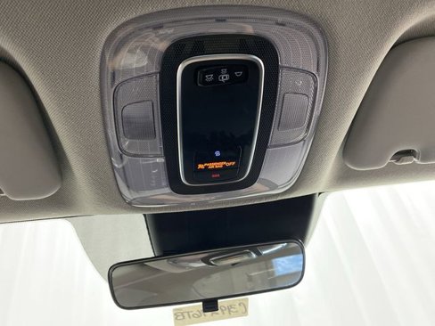 Used 2022 Hyundai Elantra SEL w/ Cargo Package image 24