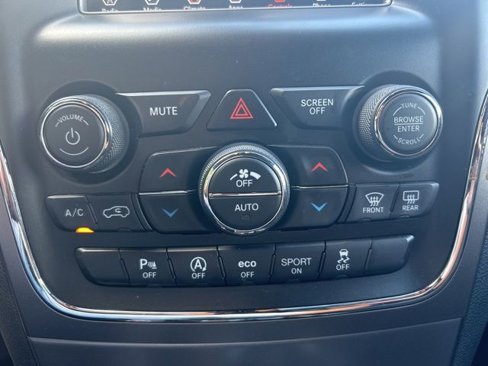 Used 2020 Jeep Grand Cherokee Laredo image 25