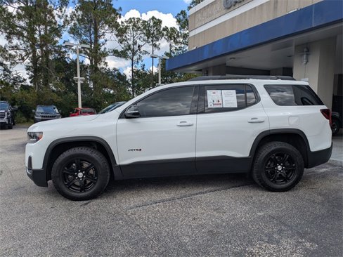 Used 2022 GMC Acadia AT4 w/ Technology Package image 7