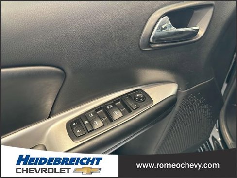 Used 2018 Dodge Journey SE image 17
