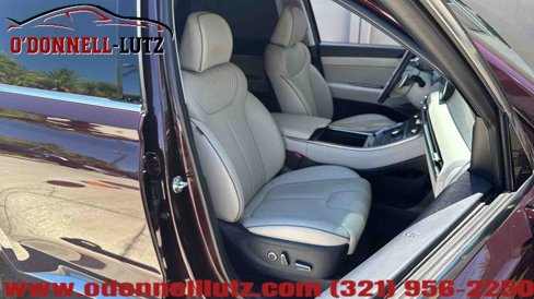 Used 2023 Hyundai Palisade Calligraphy w/ Cargo Package image 13