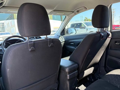 Used 2022 Mitsubishi Outlander Sport Black Edition image 14