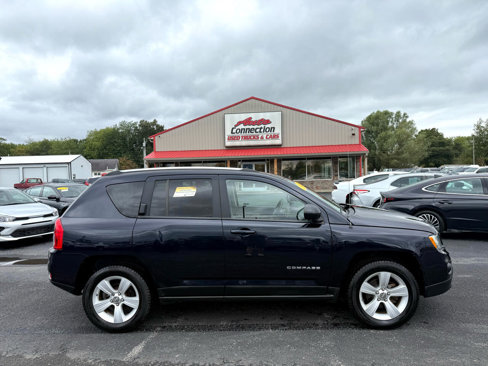 Used 2011 Jeep Compass Latitude image 3