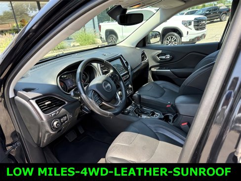 Used 2019 Jeep Cherokee Limited image 19