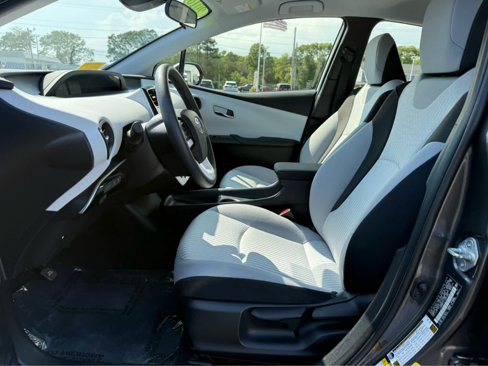 Used 2018 Toyota Prius Two w/ Prius Two Safety Plus Package image 11