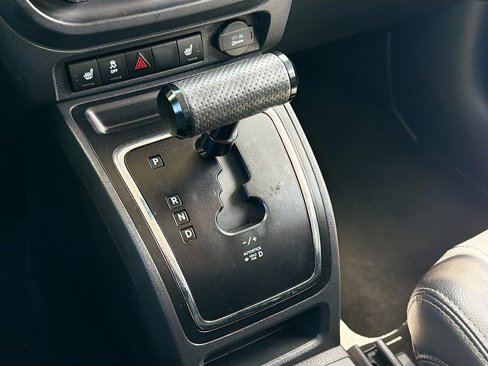 Used 2016 Jeep Patriot High Altitude image 15