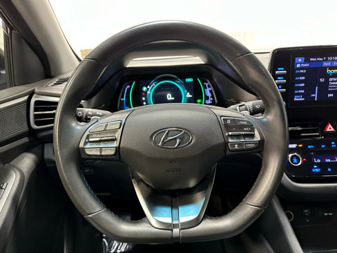 Used 2022 Hyundai Ioniq SEL image 33