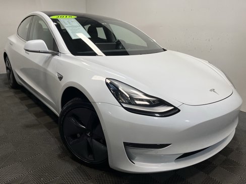 Used 2018 Tesla Model 3 Long Range image 1