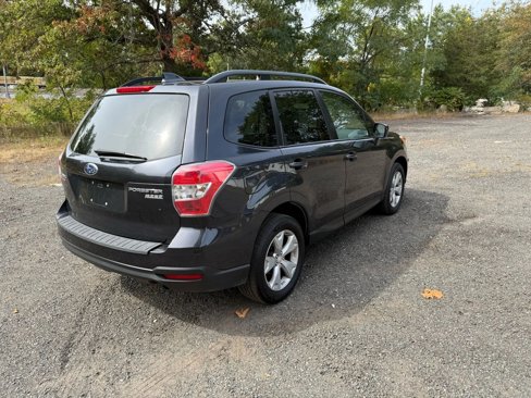 Used 2016 Subaru Forester 2.5i Premium image 5