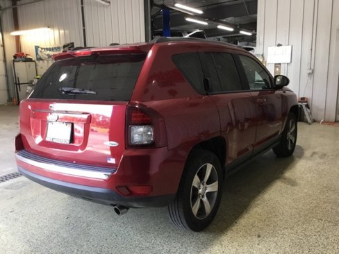 Used 2016 Jeep Compass High Altitude image 4