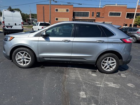 Certified 2022 Ford Edge SEL w/ Convenience Package image 6