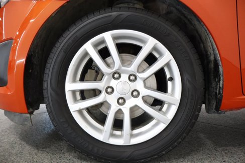 Used 2013 Chevrolet Sonic LT w/ Wheels and Fog Lamp Package image 5