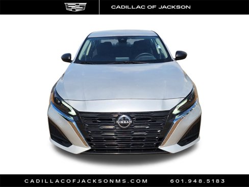 Used 2024 Nissan Altima 2.5 SV image 21
