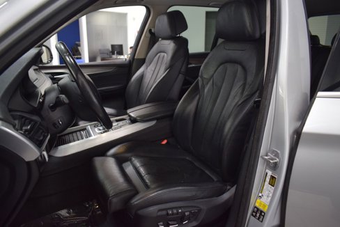 Used 2016 BMW X5 xDrive50i w/ XLine image 10
