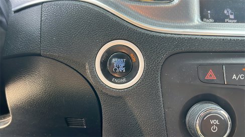 Used 2011 Dodge Charger R/T image 27