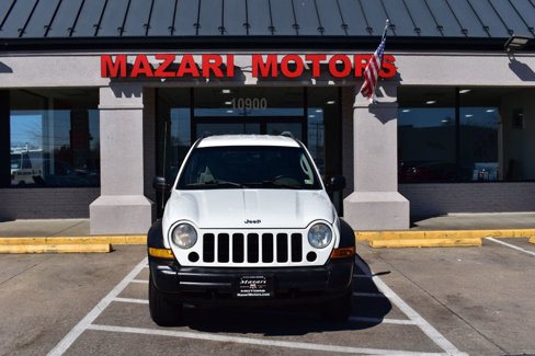 Used 2007 Jeep Liberty Sport w/ Off Road Group image 7
