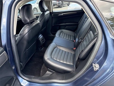 Used 2018 Ford Fusion SE w/ Equipment Group 602A image 17