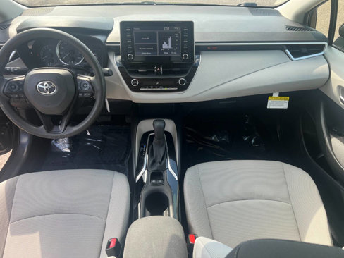 Used 2020 Toyota Corolla LE image 12