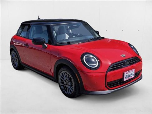 Certified 2025 MINI Cooper 2-Door Hardtop image 3