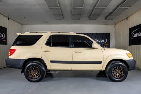 Used 2004 Toyota Sequoia SR5 image 5