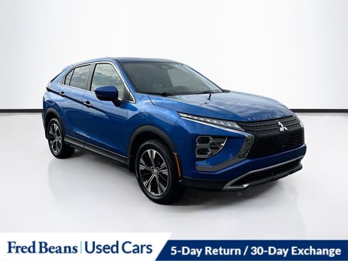 Used 2022 Mitsubishi Eclipse Cross SE image 1