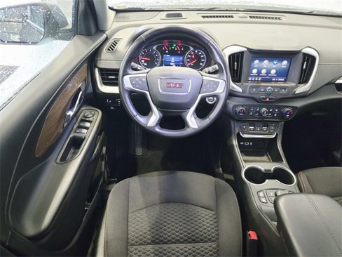 Used 2021 GMC Terrain SLE w/ Driver Convenience Package image 7