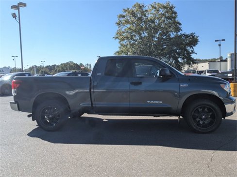 Used 2010 Toyota Tundra 4x4 Double Cab image 2