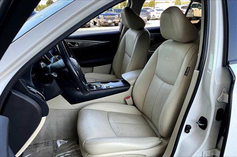 Used 2014 INFINITI Q50 Premium w/ Navigation Package image 7