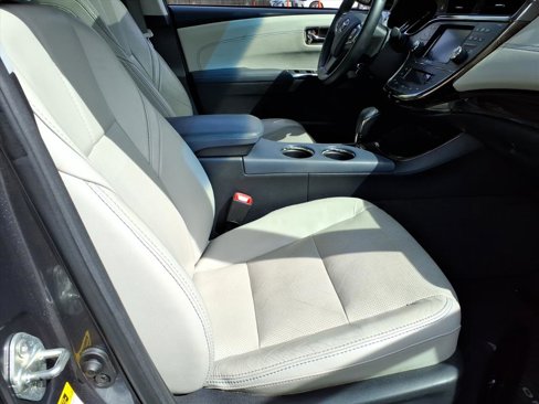 Used 2013 Toyota Avalon Limited image 8