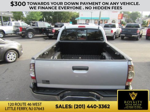 Used 2013 Toyota Tacoma 4x4 Access Cab V6 image 5
