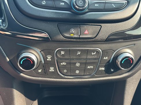 Used 2023 Chevrolet Equinox RS image 28