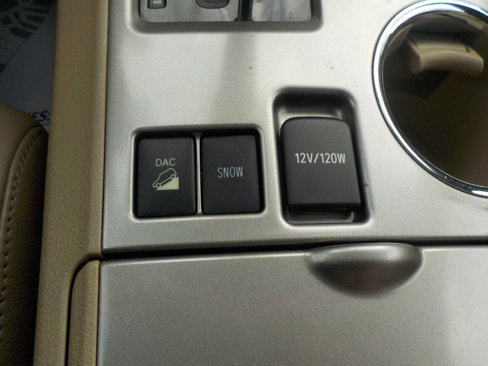 Used 2013 Toyota Highlander SE image 23