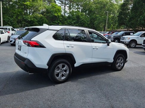 Used 2023 Toyota RAV4 XLE image 16