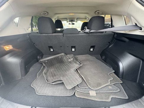 Used 2022 Subaru Crosstrek 2.0i image 19