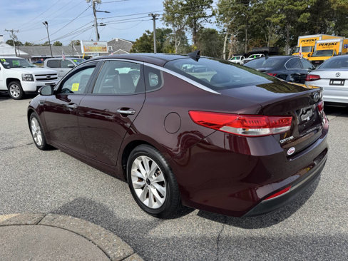 Used 2017 Kia Optima EX w/ Premium Package image 7