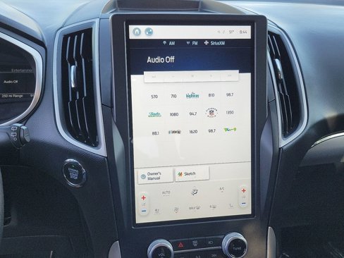 Used 2021 Ford Edge SEL w/ Convenience Package image 9