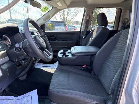 Used 2018 RAM 1500 Express image 11