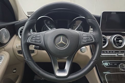 Used 2015 Mercedes-Benz C 300 4MATIC Sedan image 15