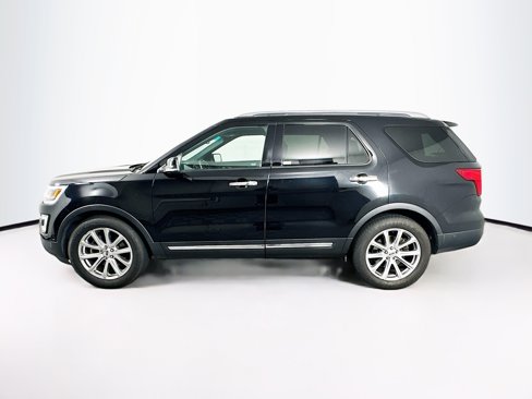 Used 2017 Ford Explorer Limited w/ Equipment Group 301A image 4