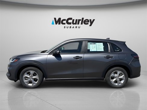 Used 2023 Honda HR-V LX image 2