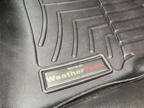 Used 2017 Chevrolet Equinox Premier image 23