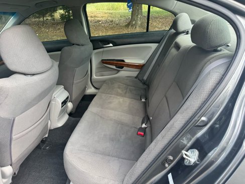 Used 2011 Honda Accord EX image 21