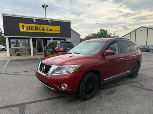 Used 2015 Nissan Pathfinder SL w/ SL Tech Package image 2