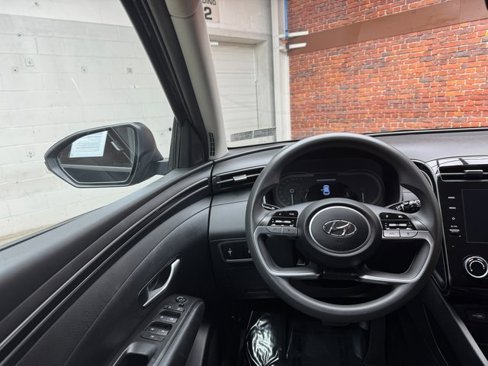 Used 2022 Hyundai Tucson SEL w/ Cargo Package image 13