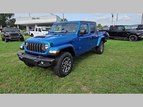 New 2025 Jeep Gladiator Sport image 32
